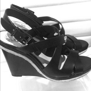 Vince Camuto Wedge Sandals Sz 8